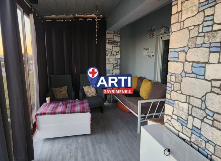 ARTI GAYRIMENKUL’DEN KORUKENT SİTESİNDE EŞYALI SATILIK 1+1