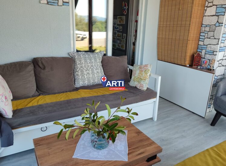 ARTI GAYRIMENKUL’DEN KORUKENT SİTESİNDE EŞYALI SATILIK 1+1