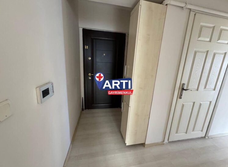 ARTI GAYRİMENKUL'DEN TROİA PALACE SİTESİNDE SATILIK 2+1 DAİRE