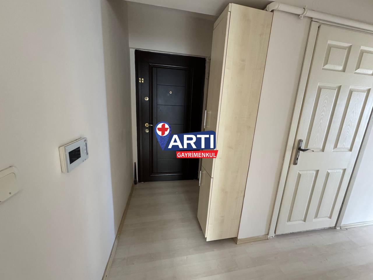 ARTI GAYRİMENKUL'DEN TROİA PALACE SİTESİNDE SATILIK 2+1 DAİRE