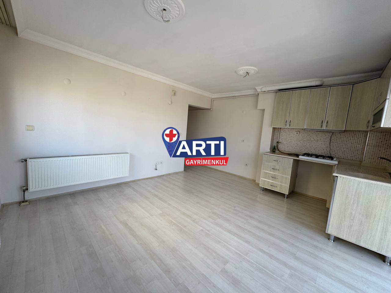ARTI GAYRİMENKUL'DEN TROİA PALACE SİTESİNDE SATILIK 2+1 DAİRE