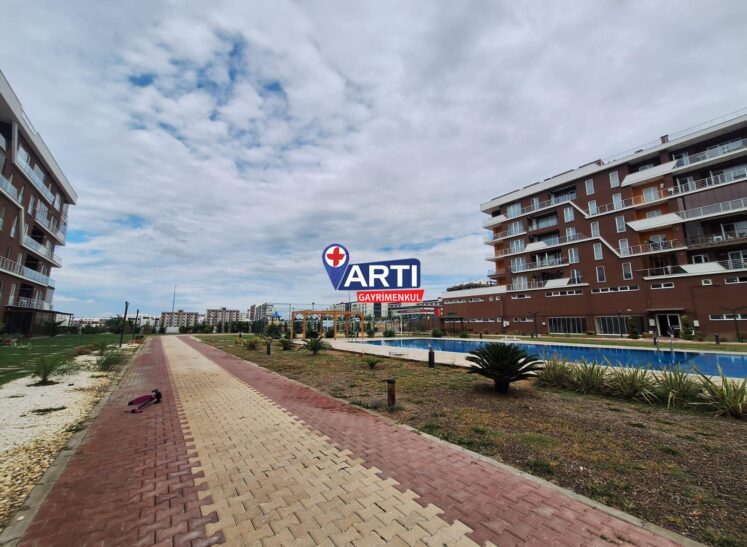 ARTI GAYRIMENKUL’DEN KORUKENT SİTESİNDE EŞYALI SATILIK 1+1