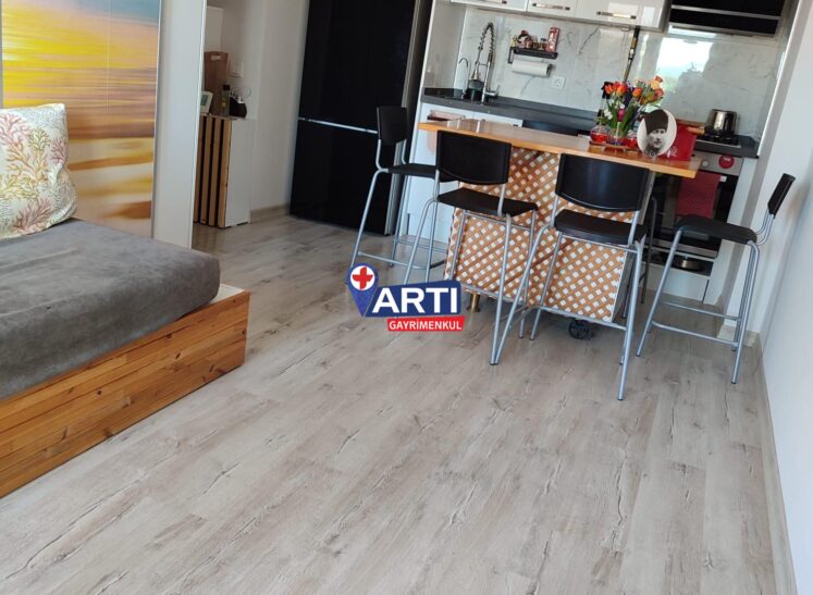 ARTI GAYRIMENKUL’DEN KORUKENT SİTESİNDE EŞYALI SATILIK 1+1